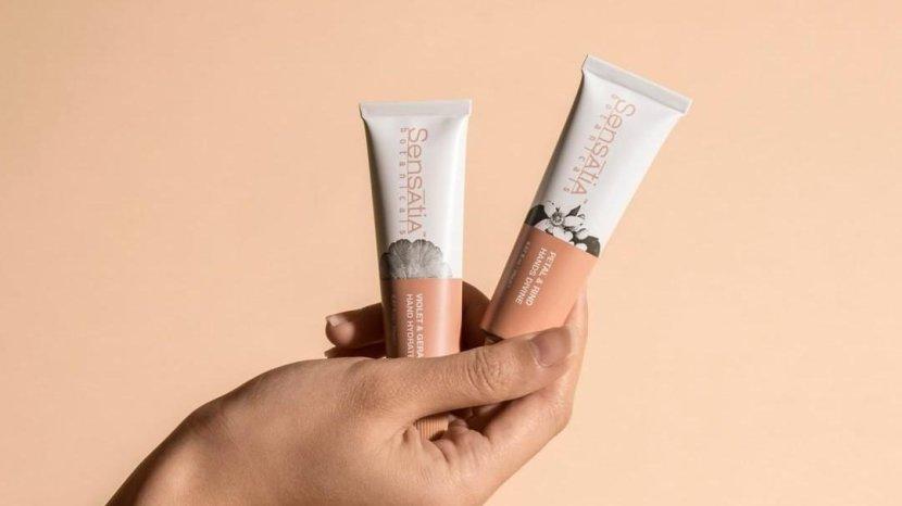 Sensatia Botanicals Violet & Geranium Hand Hydrate, Cocok Kamu Gunakan Saat Berada di Ruangan Ber-AC