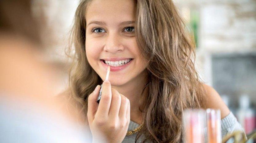 serum-bibir-terbaik.jpg