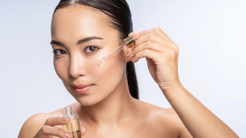 5 Serum Hyaluronic Acid Lokal untuk Lembapkan Wajah secara Maksimal