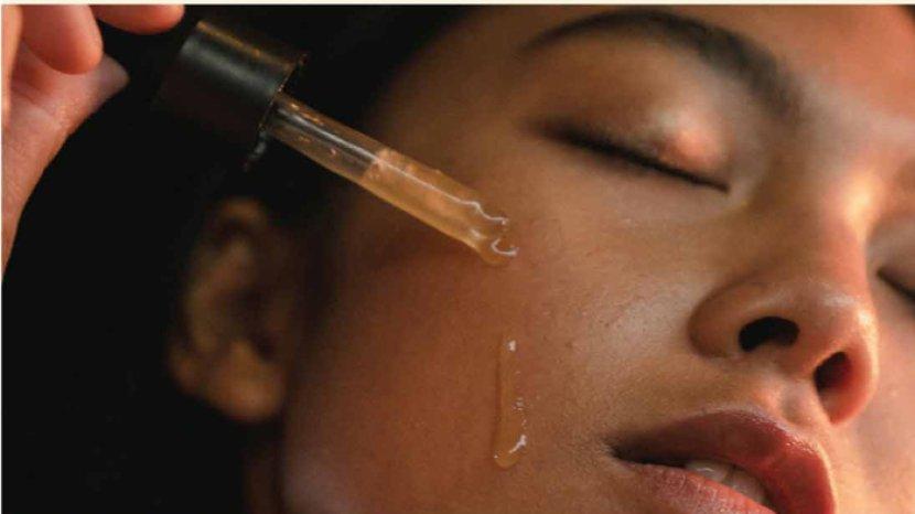 Perbaiki Skin Barrier dan Kunci Kelembapan Kulit dengan 5 Skincare Kandungan Ceramide Merek Lokal