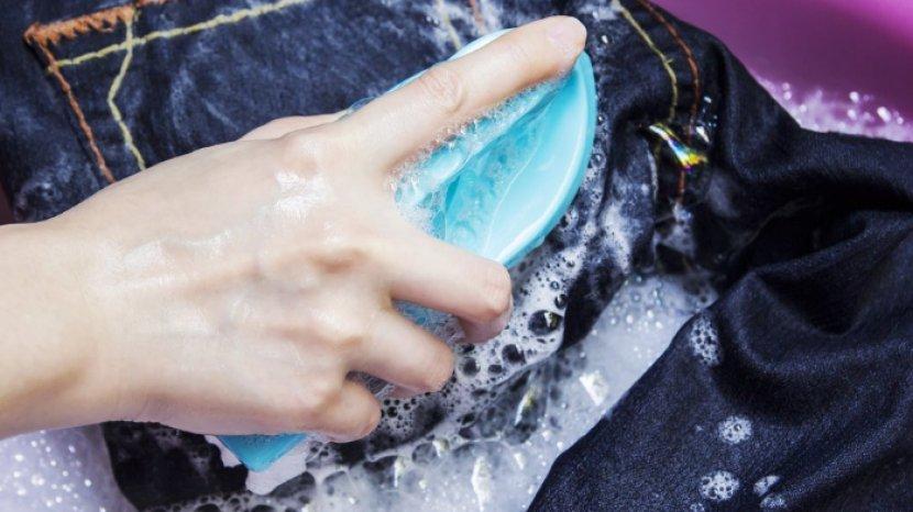 7 Rekomendasi Sikat Pakaian Berkualitas, Bersihkan Noda Tanpa Merusak Bahan