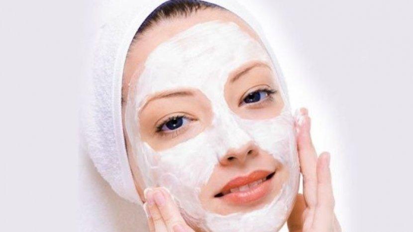 Rekomendasi 3 Produk Sleeping Mask untuk Melembapkan Kulit, Salah Satunya dari Emina