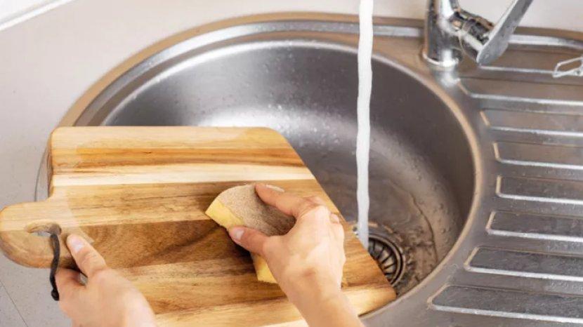 talenan-penuh-kerak-jamur-dan-berbau-bisa-diatasi-dengan-bahan-alami.jpg