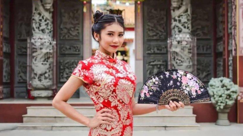 Tampil Cantik saat Imlek dengan 5 Rekomendasi Lipstik Terbaik