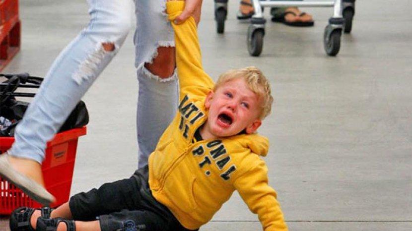 8 Langkah Tepat yang Harus Dilakukan Orang Tua saat Anak Mengalami Tantrum
