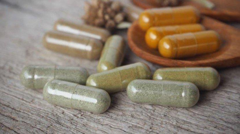 3 Tips Memilih Suplemen Daya Tahan Tubuh Agar Badan Tetap Fit