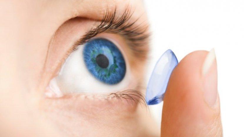 Penyebab Umum Mata Memerah Saat Pakai Softlens