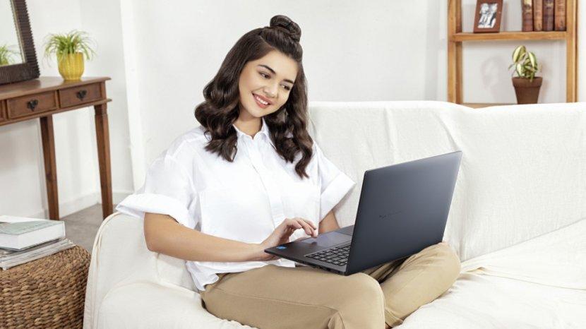 Review Redmibook 15, Laptop Pertama Xiaomi di Indonesia