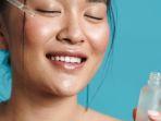 4 Cara Memakai Serum Vitamin C yang Manjur Mencerahkan Tidak Bikin Kulit Iritasi