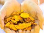 5 Cara Menghilangkan Noda Kuning Kunyit Pada Tangan setelah Memasak
