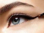 5 Rekomendasi Eyeliner Waterproof di Bawah 50 Ribu untuk Ke Kondangan