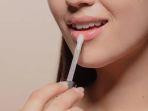 5 Rekomendasi Lip Vinyl Buat Bukber yang Awet Tidak Kering