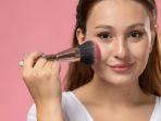 7 Cara Pakai Cream Blush Agar Tidak Patchy di Wajah, Kuncinya Ada Di Skin Prep