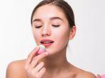7 Rekomendasi Lip Balm Di Bawah 50 Ribuan untuk Ke Sekolah