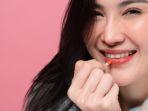 5 Rekomendasi Lip Tint Keluaran Baru yang Lembap dan Glossy