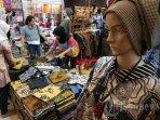 10 Cara Merawat Baju Batik yang Benar agar Warnanya Tidak Pudar