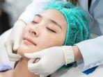 Bahaya Asal Coba Perawatan Wajah atau Facial yang Sedang Promo, Begini Menurut Dokter