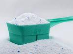 6 Tips Menyimpan Deterjen Bubuk Supaya Tidak Gumpal dan Formulanya Terjaga 