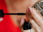 Tips Ampuh Lawan Maskara Menggumpal, Bulu Mata Lentik Natural Tanpa Khawatir Clumpy