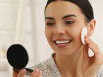 Ini Rahasia Makeup Flawless, Gunakan Puff Makeup dengan Benar