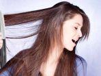 Tips Mencatok Rambut yang Benar Agar Tidak Mudah Kering dan Rusak