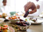 8 Manfaat Rutin Makan Kurma saat Berbuka Puasa, Menambah Energi hingga Cegah Penyakit Jantung