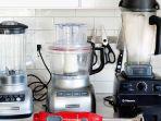Beda Food Processor dan Blender, Mana yang Lebih Baik?