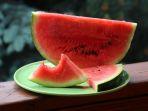 Tekanan Darah Tinggi Mengintaimu? Turunkan Segera dengan 6 Buah-buahan Ini
