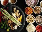 5 Rekomendasi Rak Bumbu Dapur agar Lebih Tertata dan Kualitas Terjaga