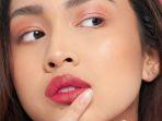 5 Rekomendasi Lip Cream Terbaik yang Long Lasting, Tahan Lama Seharian tanpa Perlu Touch Up