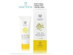 everShine Moringa Facial Wash dengan Kandungan Utama Ekstrak Daun Kelor
