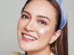 Tampil Glowing dengan 5 Highlighter Ini