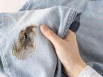 5 Tips Menghilangkan Noda Aspal Membandel di Pakaian, Cukup Pakai Bahan yang Ada di Rumah