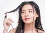 3 Kebiasaan Wajib Dihindari Agar Rambut Tak Cepat Lepek, Kesalahan Sepele Jarang Disadari
