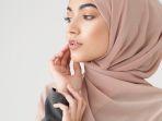 Cara Mengatasi Rambut Rontok Karena Penggunaan Hijab, Salah Satunya Rutin Menggunakan Hair Mask