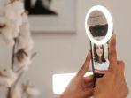 Cerahkan Hasil Foto dengan 5 Ring Light Bawah Rp 100 Ribu