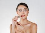Super Ringan dan Meratakan Warna Bibir, Simak Review emina Lip Creammate Chocolava