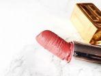 Jangan Buang Lipstik Patah, Begini Cara Mudah Memperbaikinya