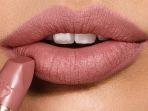 Bibir Tampil Segar dengan 5 Rekomendasi Lipstik Warna Mauve dari Brand Lokal