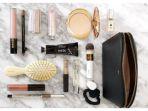 5 Rekomendasi Makeup Wajib Dibawa Traveling agar Tetap Praktis dan Tampil Fresh