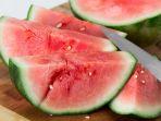 5 Manfaat Buah Semangka Untuk Kecantikan, Menghaluskan hingga Mengatasi Jerawat