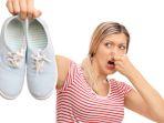 7 Tips Mengatasi Bau Sepatu yang Menyengat, Kembali Segar Tanpa Jasa Cuci Profesional