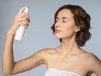 5 Rekomendasi Setting Spray Terbaik, Ampuh Buat Make Up di Wajah Lebih Tahan Lama