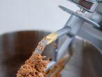 Campur Hingga Aduk Bahan Lebih Efisien Berkat 5 Rekomendasi Stand Mixer Terbaik