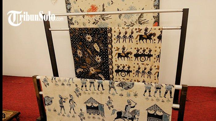 Koleksi batik zaman Kolonial Belanda sekitar tahun 1840 milik Museum Batik Danar Hadi Solo.