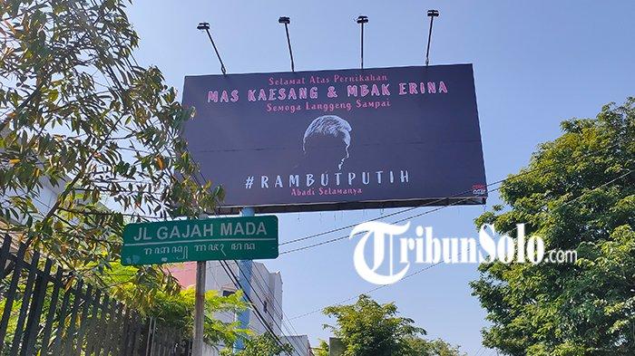 Ucapan Selamat Kaesang-Erina dengan Siluet Mirip Ganjar Pranowo Muncul di Solo,Singgung Rambut Putih