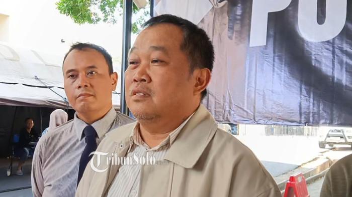 DESAK KPK.  Koordinator MAKI, Boyamin Saiman menyoroti kasus dugaan korupsi kuota haji plus di tubuh Kementerian Agama RI.
