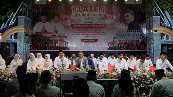 Sejuknya Momen Klaten Berzikir dan Bersholawat, Bupati Hamenang Harap Keberkahan di Hari Jadi ke-221