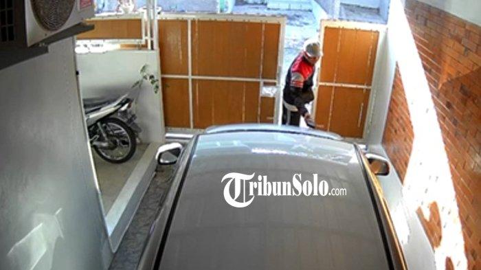 Kisah Ikhlasnya Pedagang Ayam di Karanganyar, Kembalikan Dompet ke Rumah, Tak Mau Diberi Imbalan