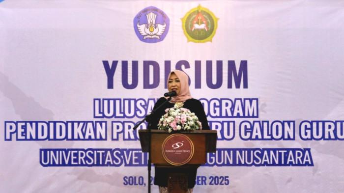 Rektor Univet Bantara, Prof. Dr. Farida Nugrahani, M.Hum., menegaskan bahwa alumni PPG kini telah menyandang gelar Gr. dan memiliki tanggung jawab besar sebagai pendidik.